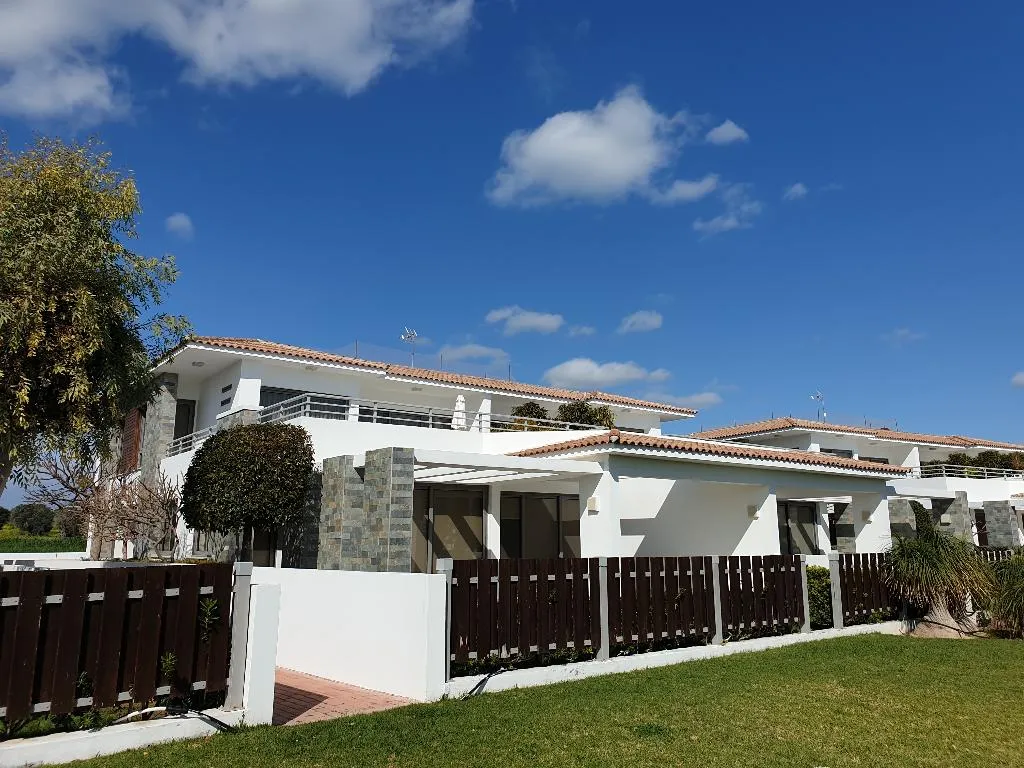 APARTMENT WITH BALCONY Room, Atlantis Gardens Apartments & Villas, Cyprus