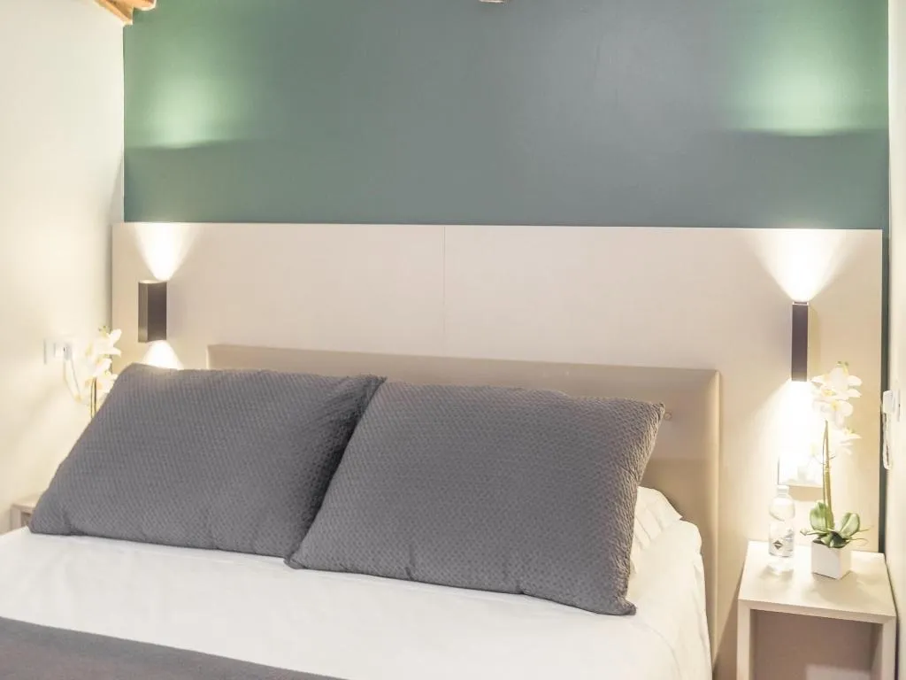 Room, Grand Canal Suites, Venice