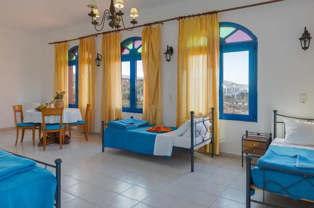 FAMILY ROOM STANDARD Room, Palm Bay, Crete