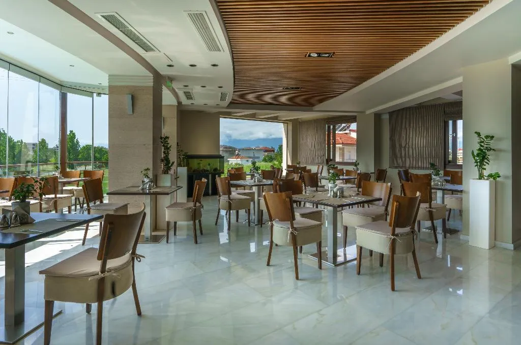 Restaurant, Cosmopolitan Hotel by GHH, Thessaloniki
