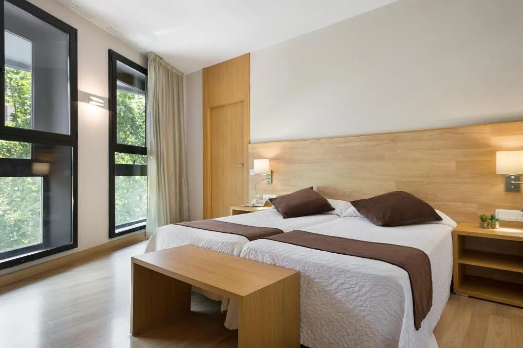 FAMILY ROOM STANDARD Room, Acta Azul, Barcelona