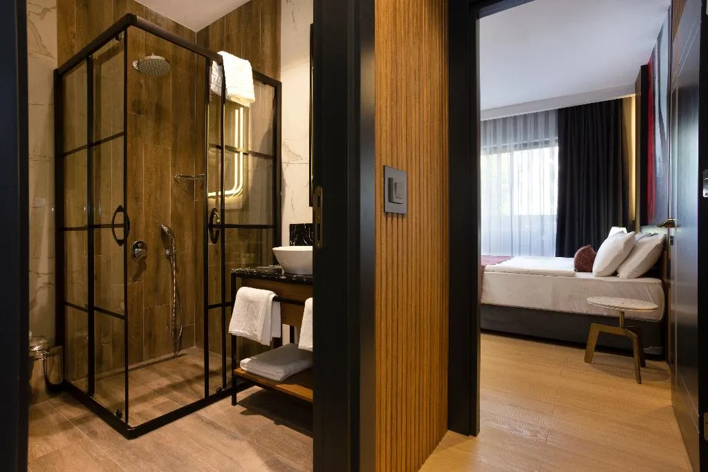 SUITE POOL VIEW Room, Nox Suite, Antalya