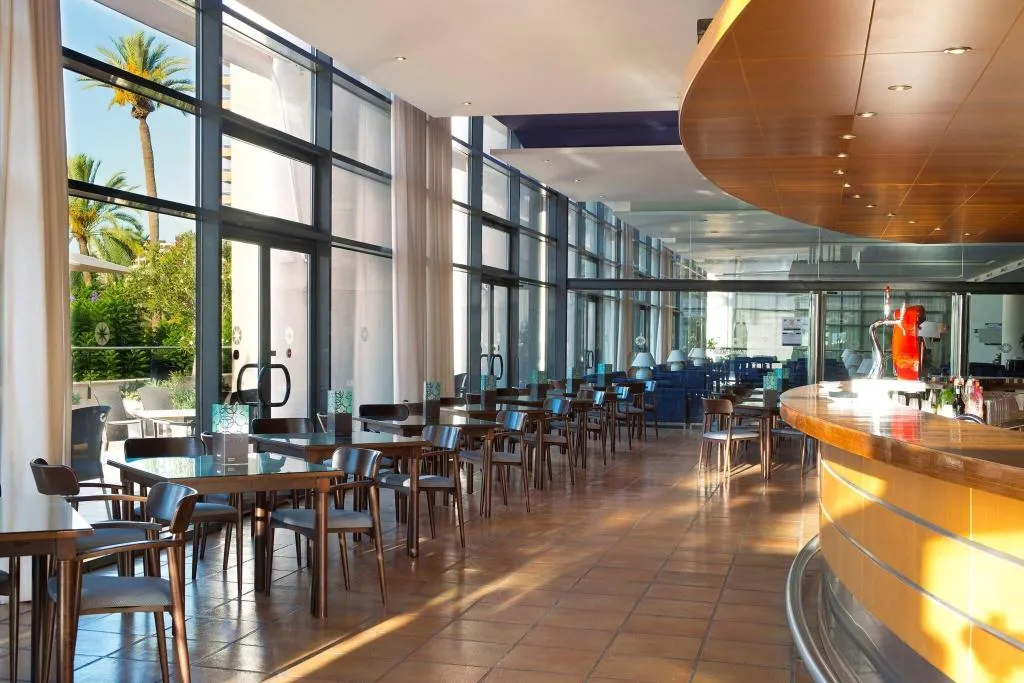 Bar, Melia Benidorm, Costa Blanca