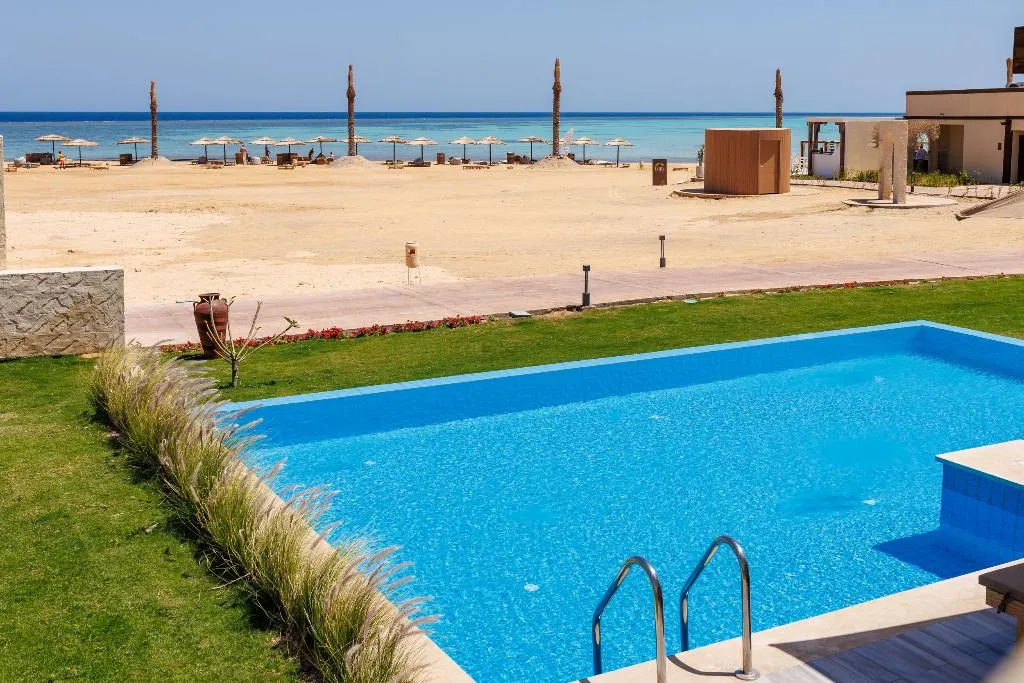 SUITE DELUXE SEA FRONT Room, True Beach Resort, Red Sea Riviera