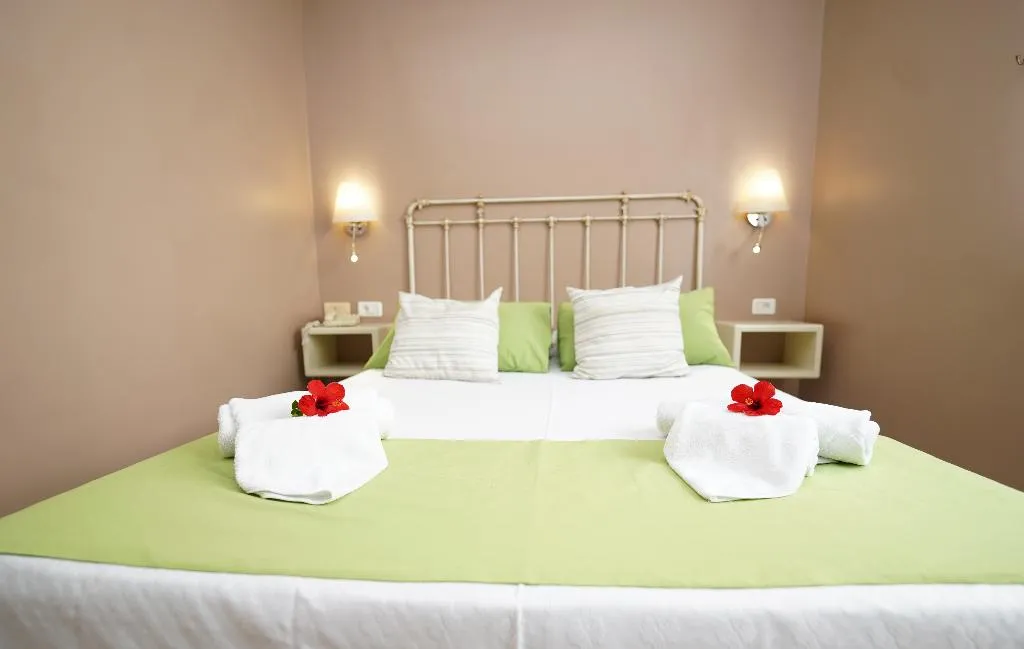 STUDIO CAPACITY 2 Room, RF Astoria, Tenerife