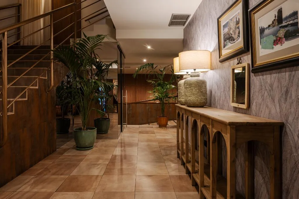 Lobby, BYPILLOW Castellana, Madrid