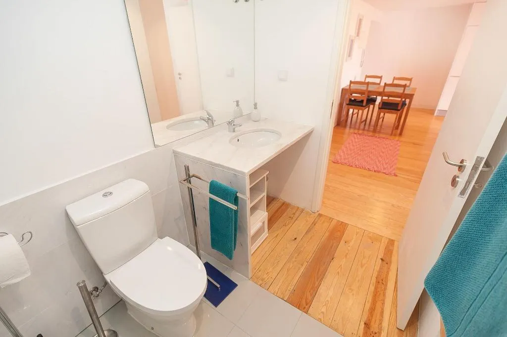 Room, The Lisbon-Way Apartments, Lisbon