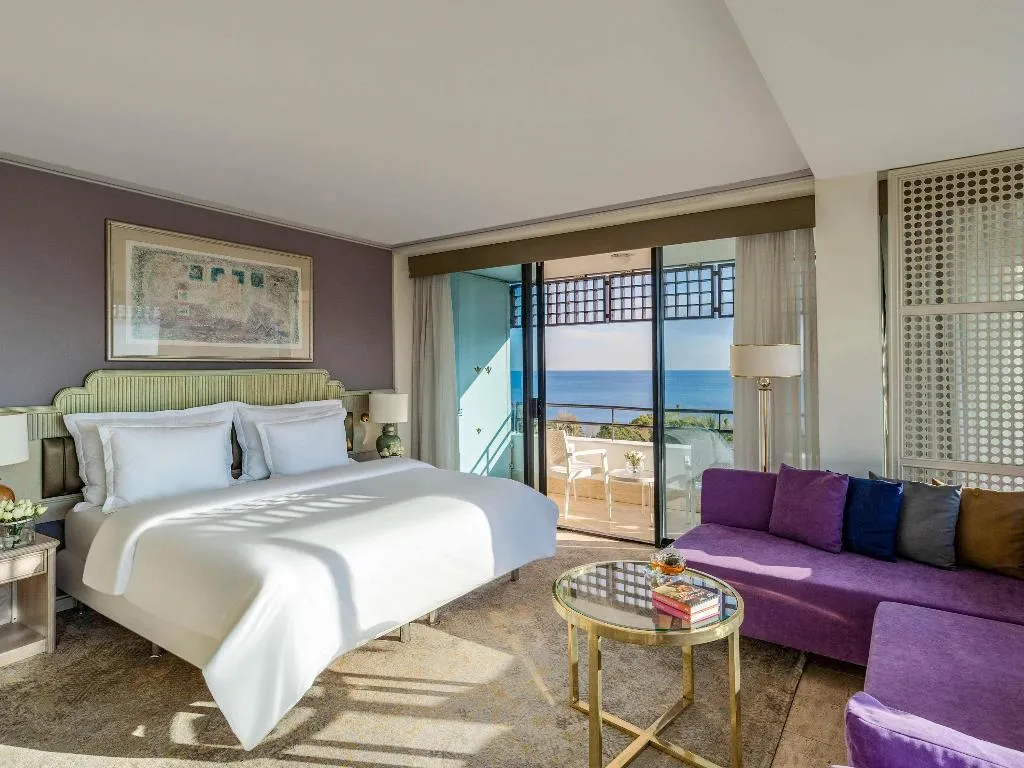 SUITE DELUXE SEA VIEW Room, Rixos Downtown Antalya L.O.L.ThemePark Free Access, Antalya