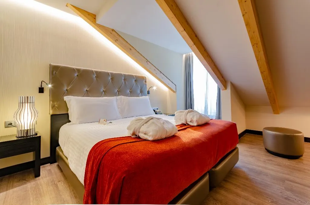 JUNIOR SUITE STANDARD Room, Santa Justa Lisboa, Lisbon