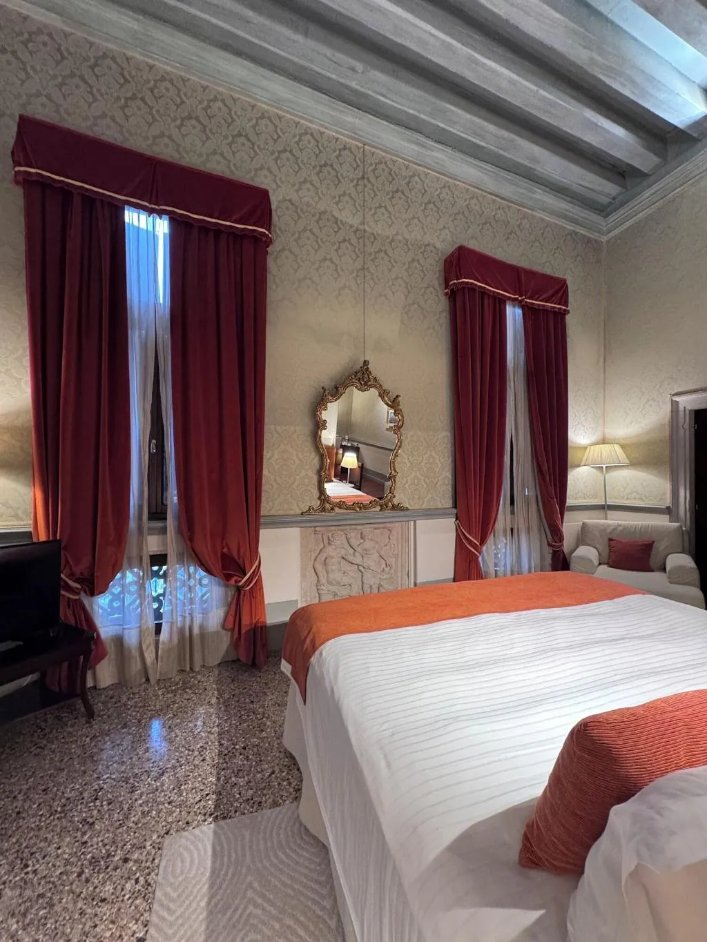 SUITE KING SIZE BED Room, Ruzzini Palace, Venice