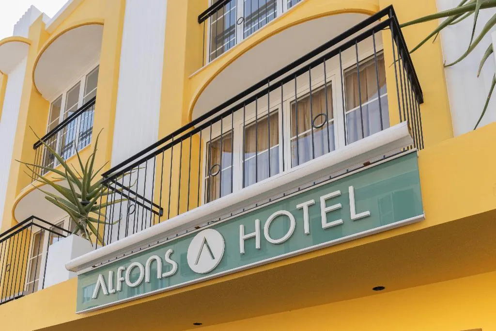 General view, Hotel Alfons, Menorca