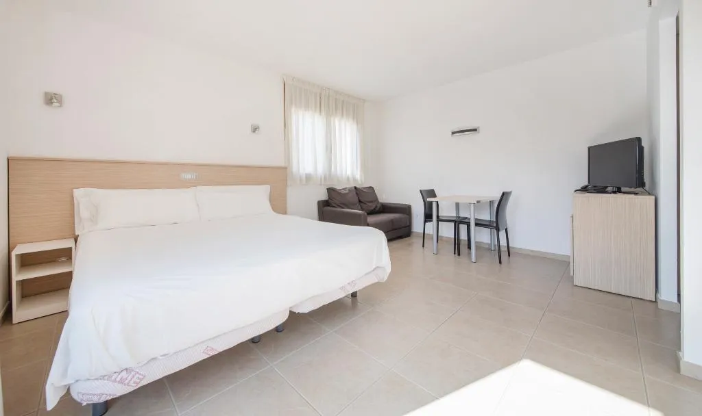 STUDIO WITH TERRACE Room, Sono Apartamentos, Barcelona