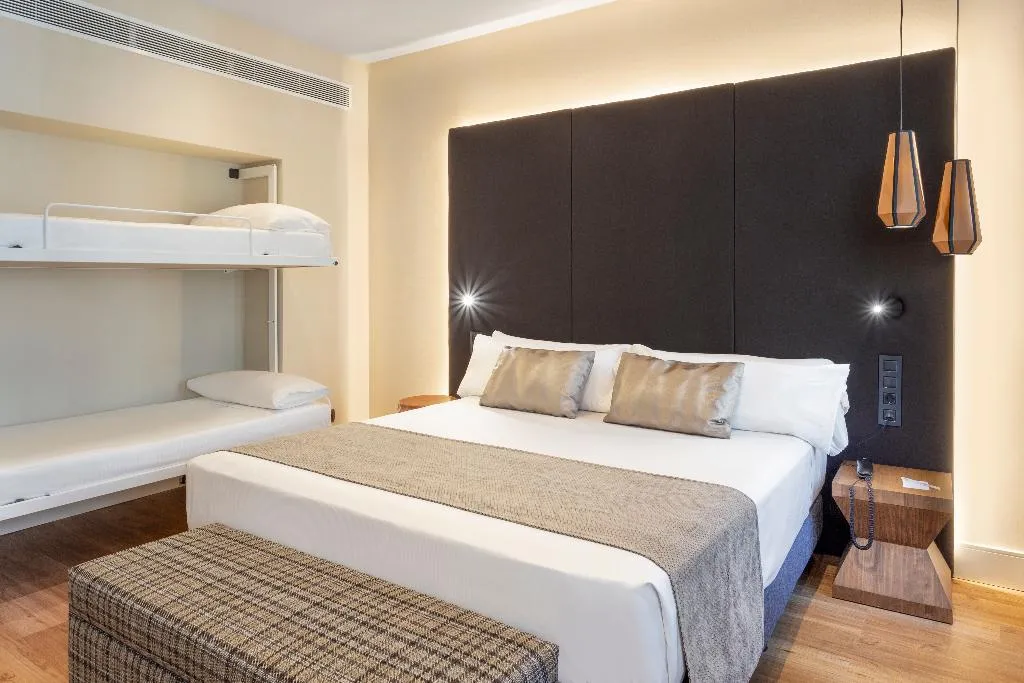 Room, Catalonia Gran Via Madrid, Madrid