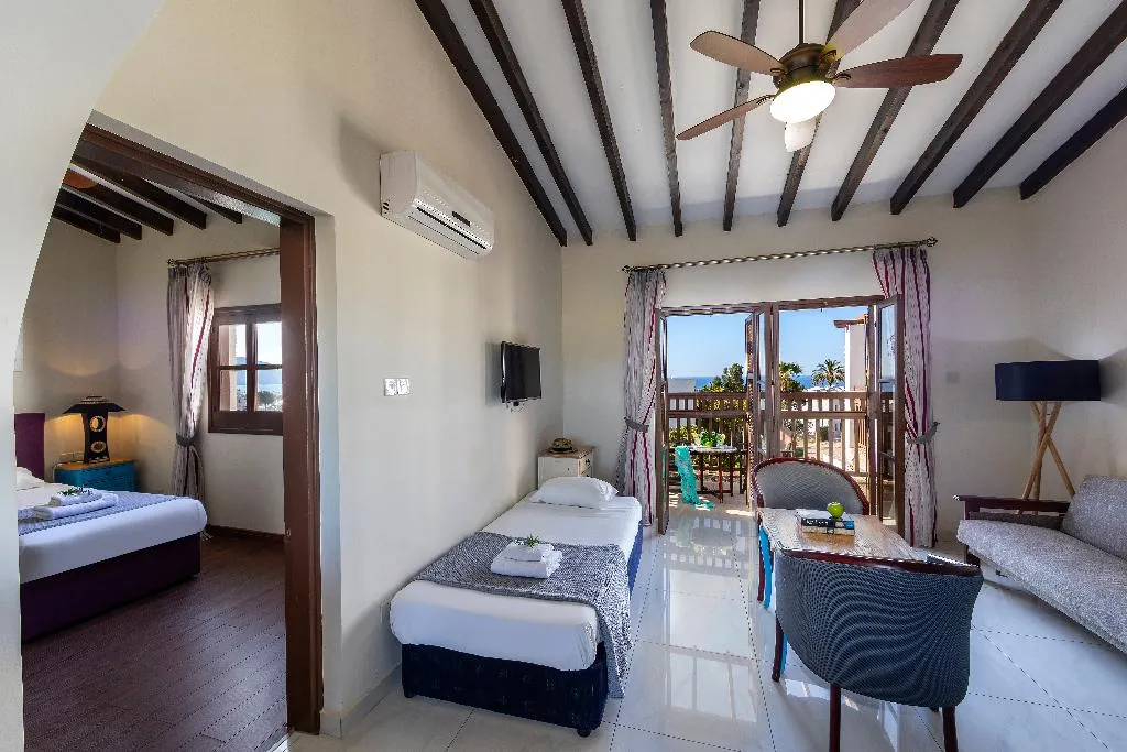 FAMILY ROOM TWO BEDROOMS Room, Latchi Family Resort, Cyprus