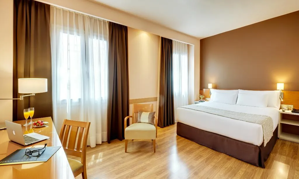 DOUBLE SUPERIOR Room, Sercotel Alcala 611, Madrid