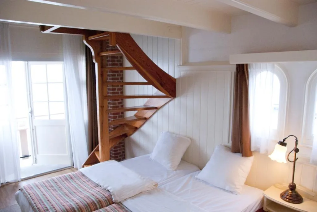 SUITE TWO BEDS Room, Hotel Spaander BW Signature Collection, Amsterdam