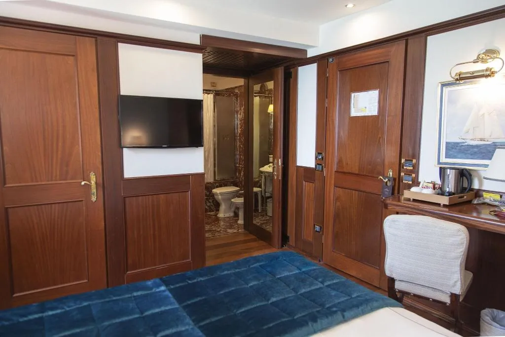 Double or Twin SUPERIOR Room, Bucintoro, Venice