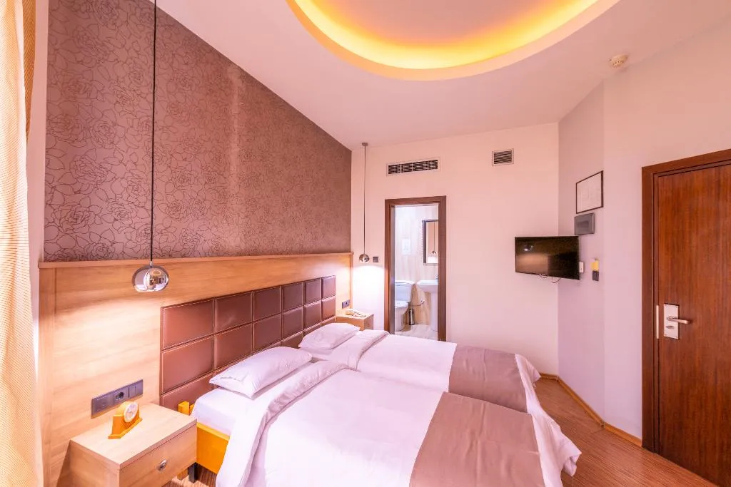 Double or Twin SUPERIOR Room, Metropolis, Thessaloniki