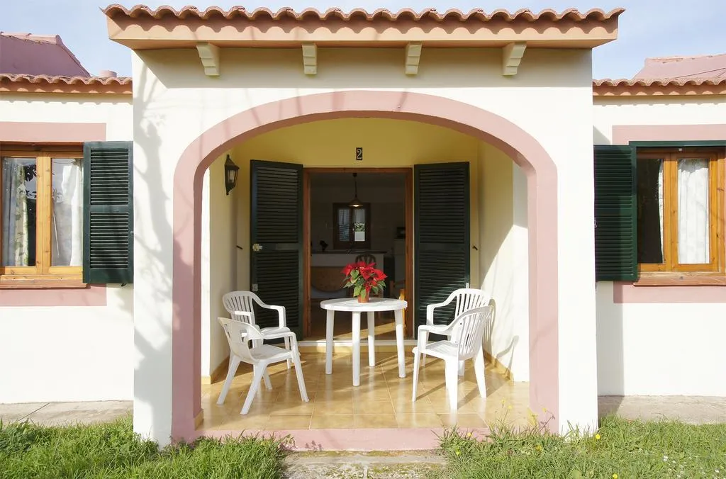 BUNGALOW TWO BEDROOMS ONE BATHROOM Room, Bungalows Ses Malves, Menorca