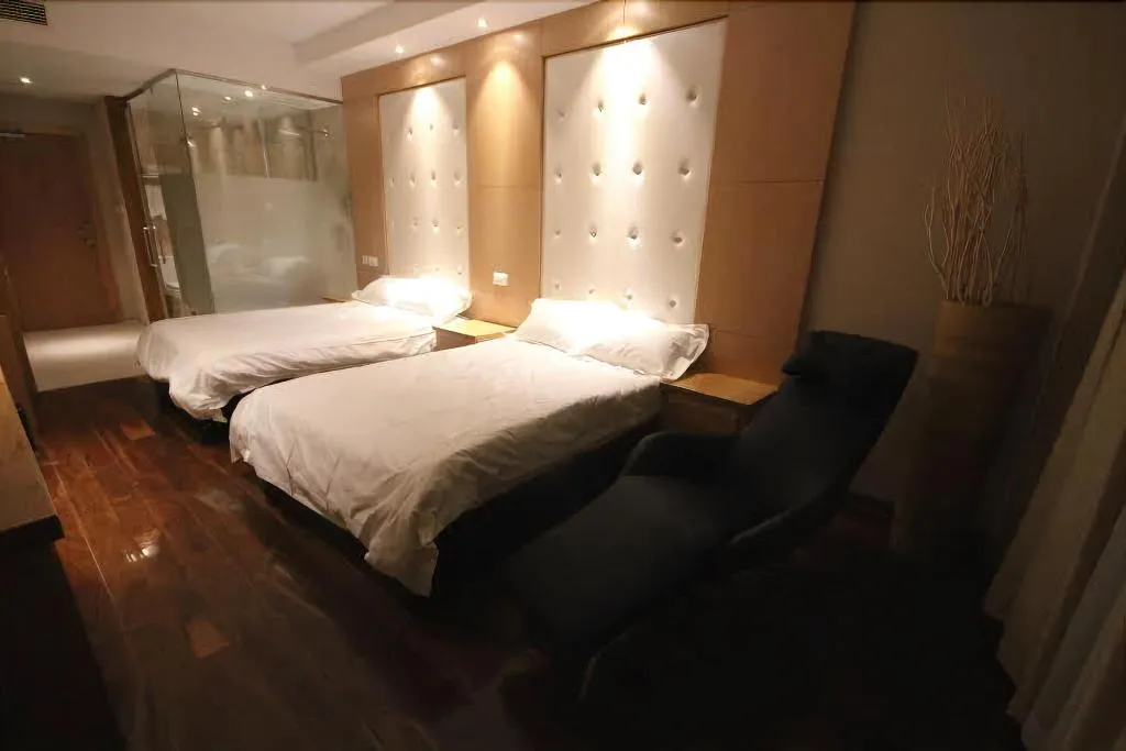 Room, Hotel Menoir Dorsett, Madrid