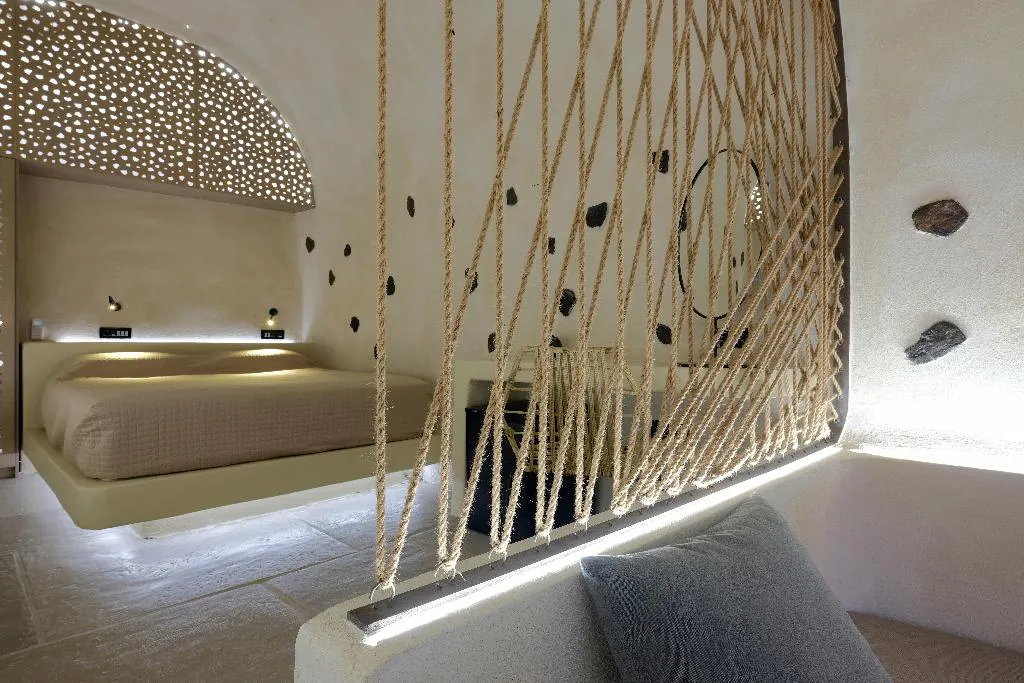 SUITE WITH PRIVATE POOL Room, Andronikos Canaves, Santorini