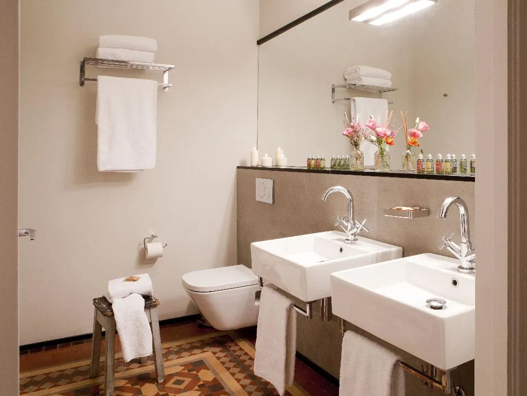 DOUBLE WITH BALCONY Room, We Boutique Hotel, Barcelona