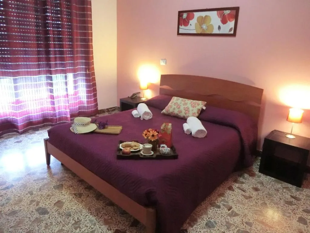 Room, B&B Casa Mia, Taormina