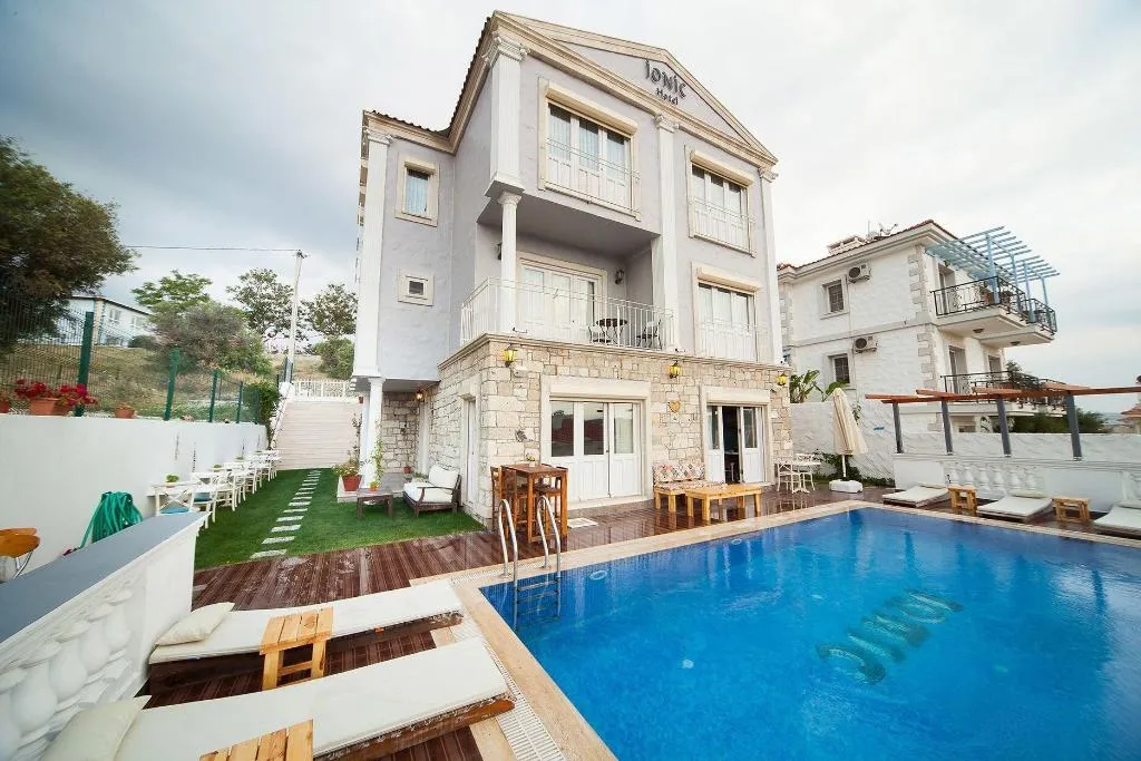 Sports and Entertainment, Ionic Hotel, Izmir