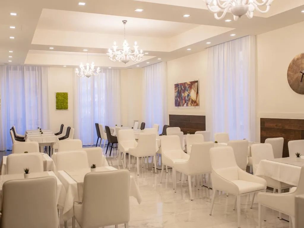 Restaurant, Palazzo Firenze, Naples