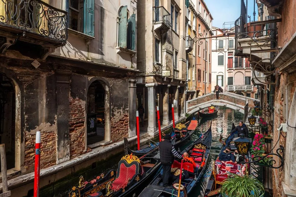 General view, Al Gazzettino, Venice