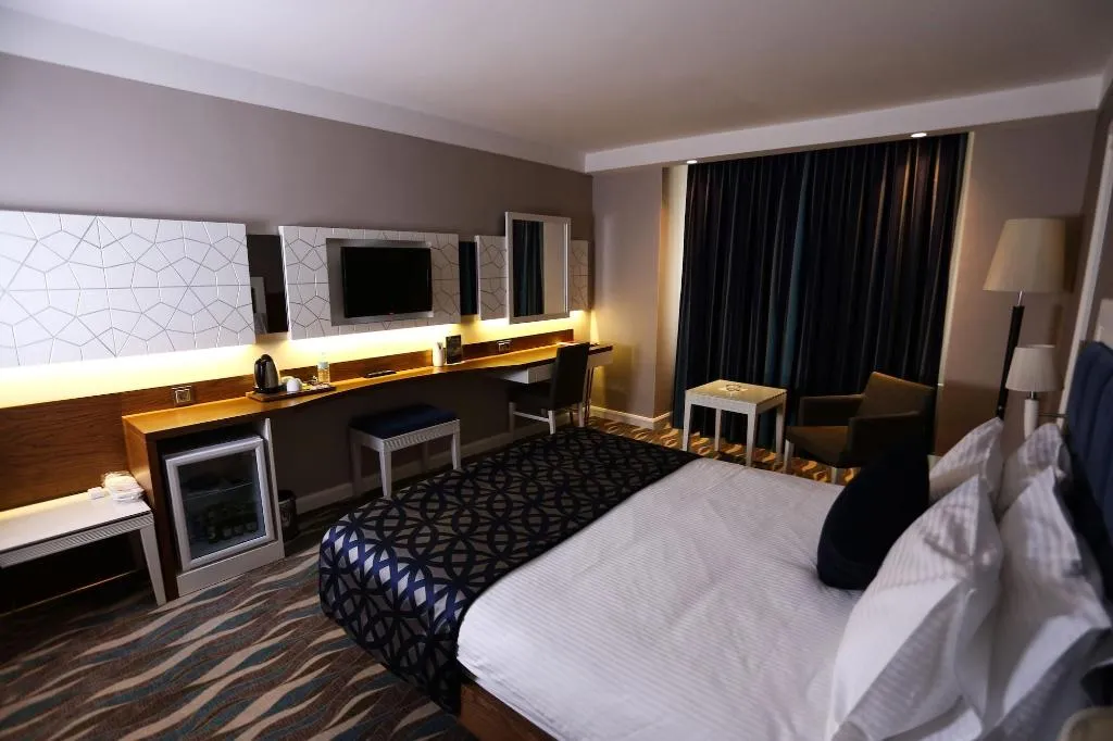 Room, Sivas Buyuk, Antalya