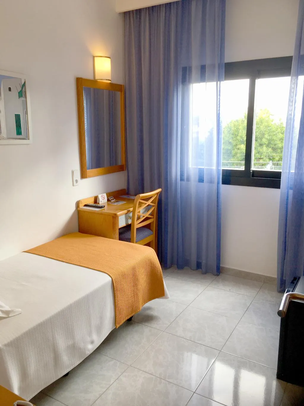 SINGLE STANDARD Room, Osiris Ibiza, Ibiza