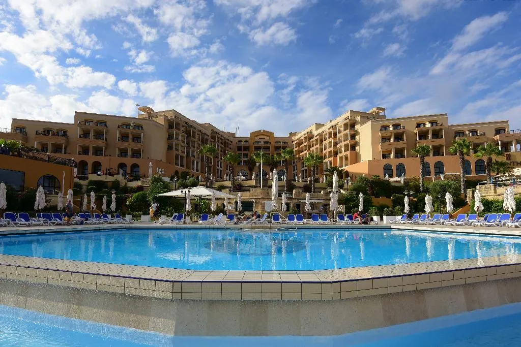 Pool, Corinthia Hotel St Georges Bay, Malta