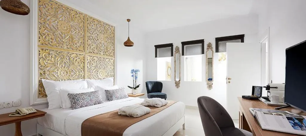 VILLA WITH PRIVATE POOL Room, Mythos Palace, Crete