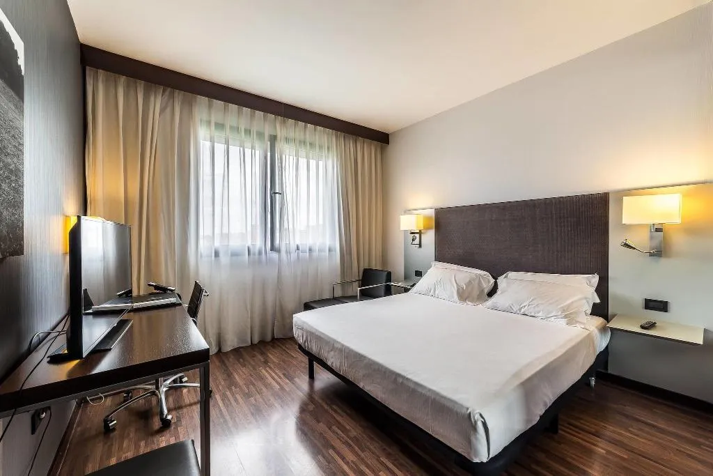 Room, AC Padova, Venice