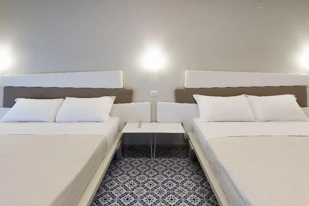 QUADRUPLE SUPERIOR Room, Saracen Sands Hotel & Congress Centre, Palermo