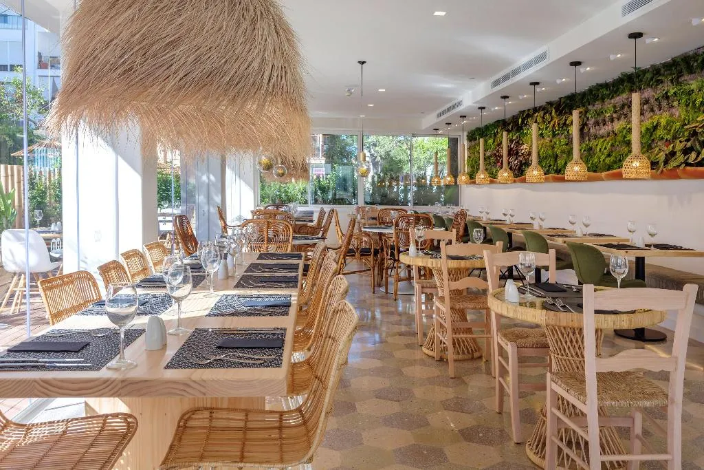 Restaurant, HM Alma Beach, Majorca