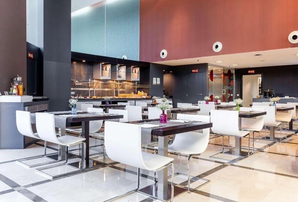 Restaurant, Ilunion Aqua 4, Valencia