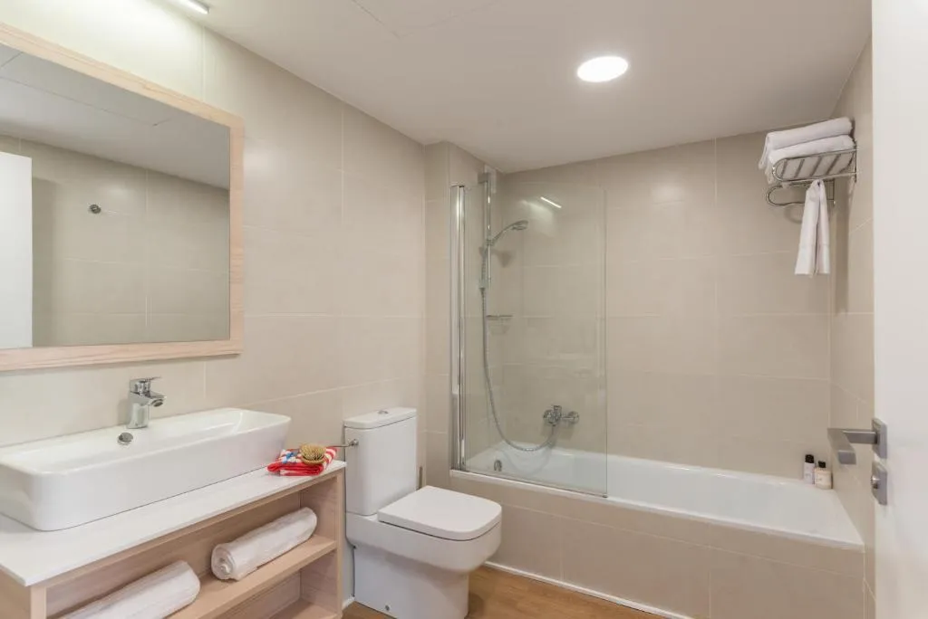 DOUBLE STANDARD Room, Hotel Salou Beach Rentalmar, Costa Dorada