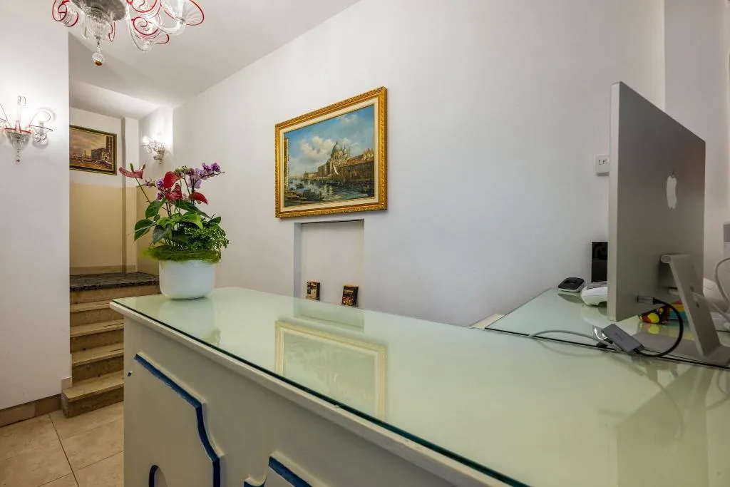 Lobby, Al Gazzettino, Venice