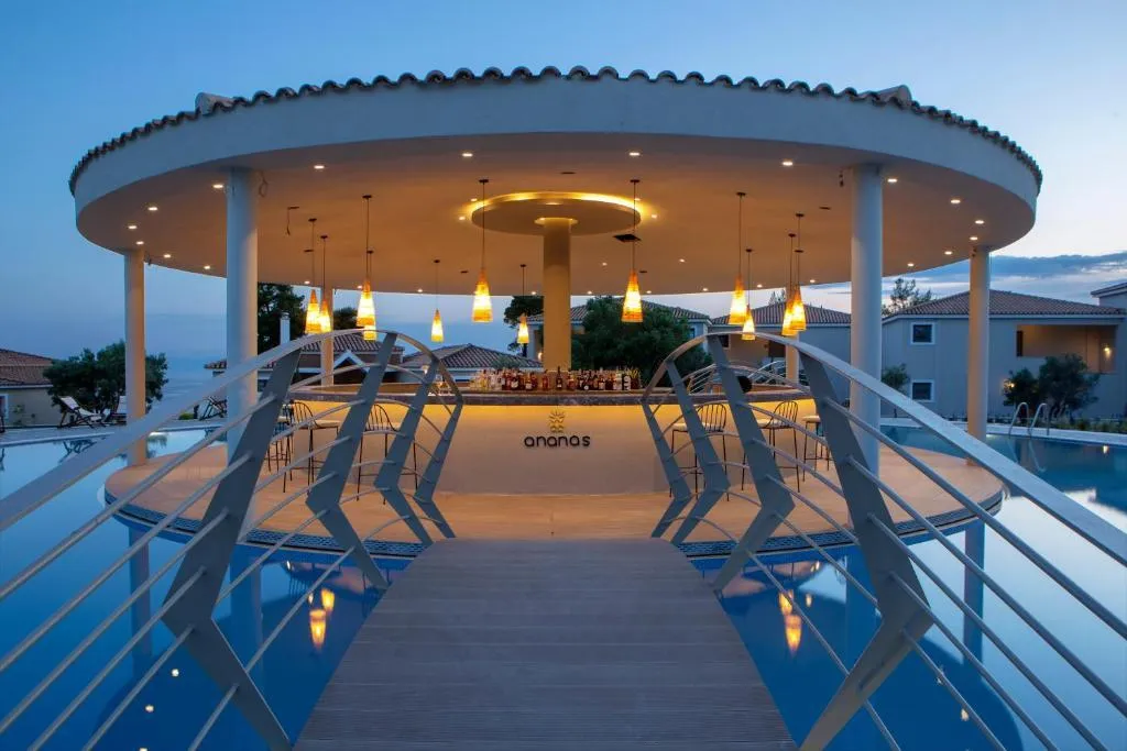 Bar, Ajul Luxury Hotel & Spa Resort Registry Collection, Halkidiki