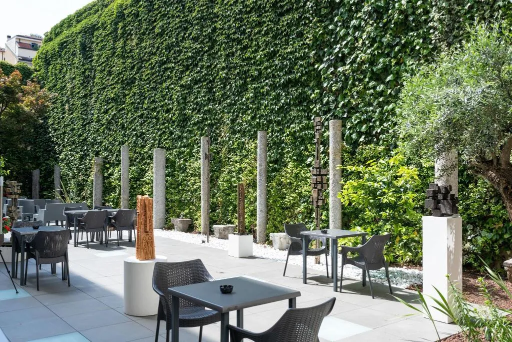 Terrace, Hotel Milano Castello, Milan