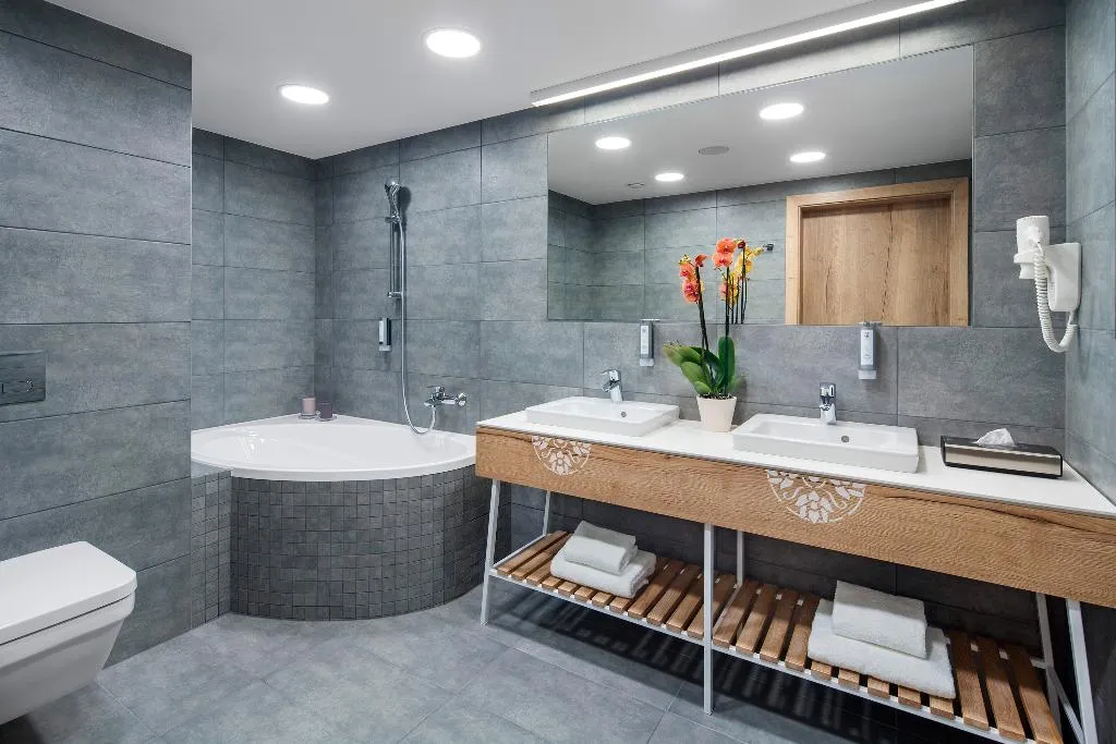 SUITE MOUNTAIN VIEW Room, Hotel Aquarion Family & Friends - Destigo Hotels, Krakow