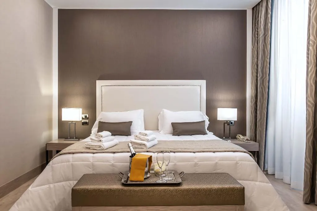 JUNIOR SUITE WITH TERRACE Room, Genova, Rome
