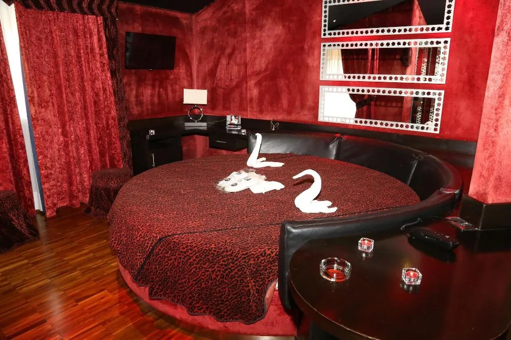 Room, Hotel Marcantonio, Naples