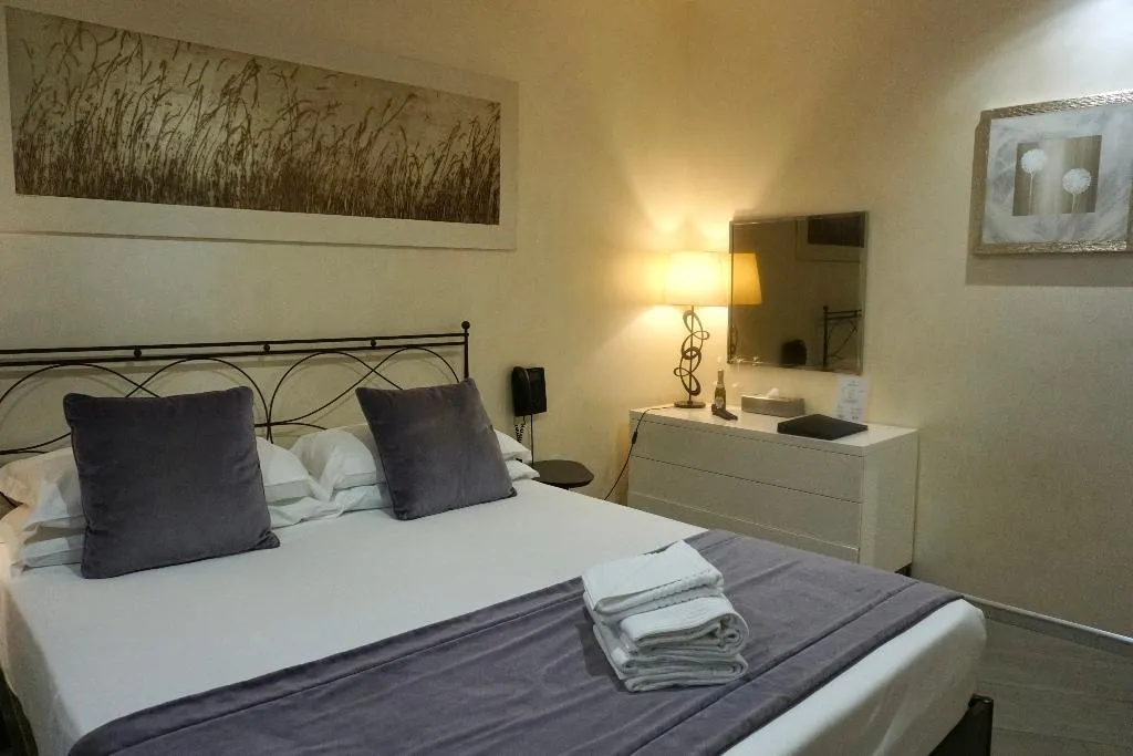 DOUBLE STANDARD Room, Vespasiano, Rome