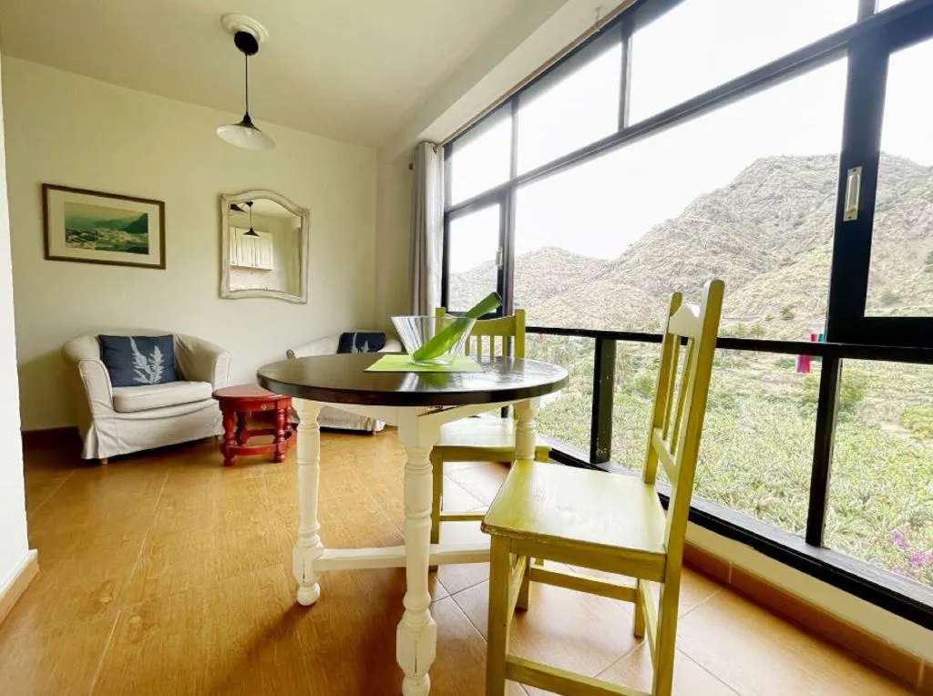 TWIN BASIC Room, Suites Los Telares, Tenerife