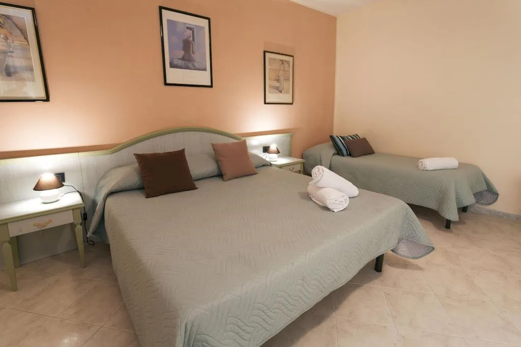 Room, Al Piazza Marina B&B, Palermo