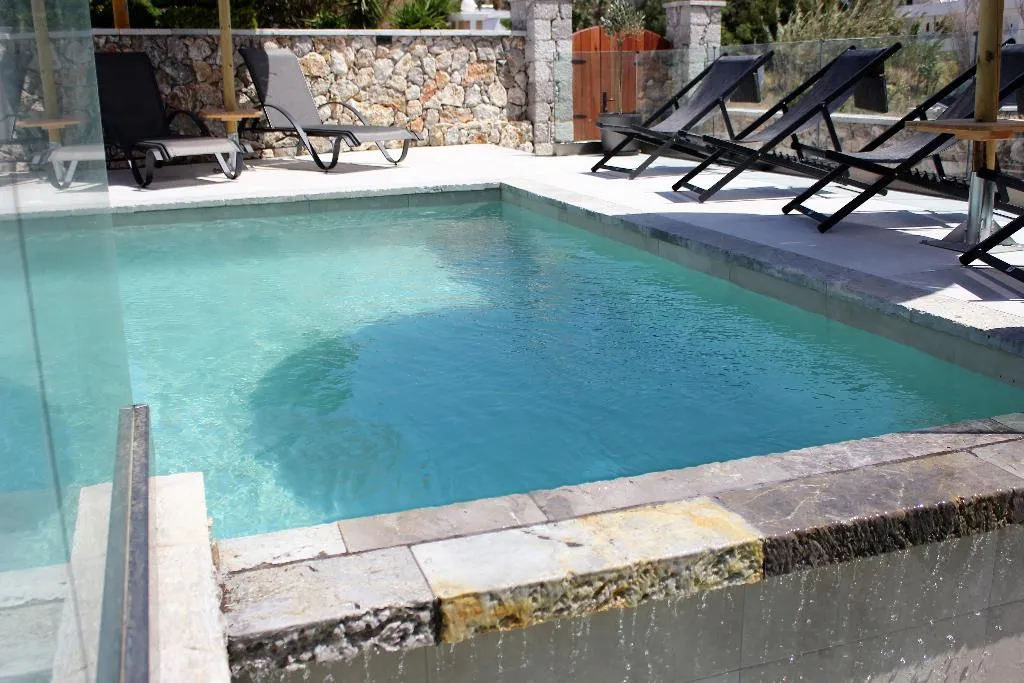 Pool, Johnmary Studios, Rhodes