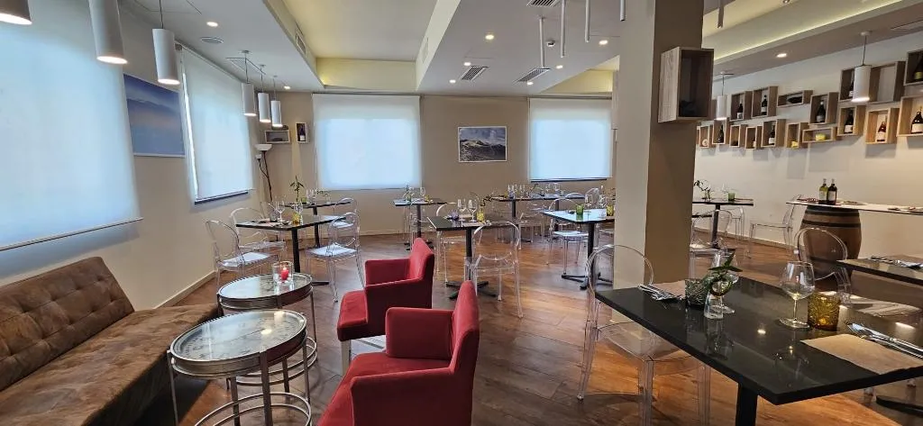 Restaurant, Mareneve Resort, Catania